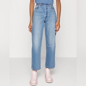 NWOT Levi’s Ribcage Straight Ankle